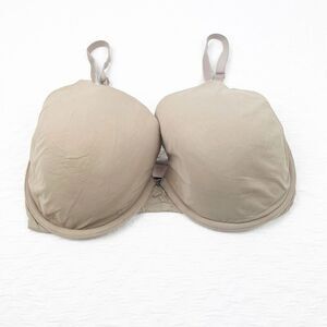 BUY 1 GET 1 FREE Victorias Secret Tshirt lightly lined full coverage 32ddd